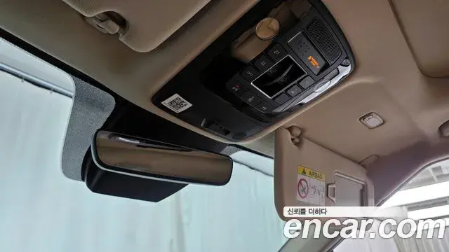 Kia Carnival 2020 — Фото 17/20