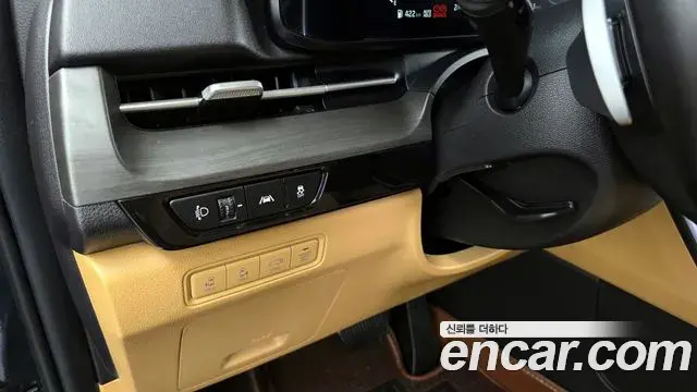 Kia Carnival 2020 — Şəkil 20/32
