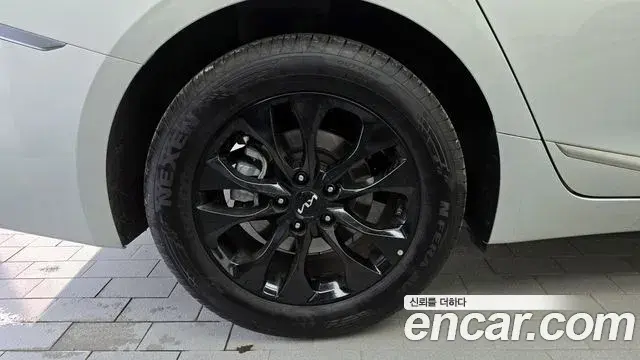 Kia K8 2024 — Photo 5/20