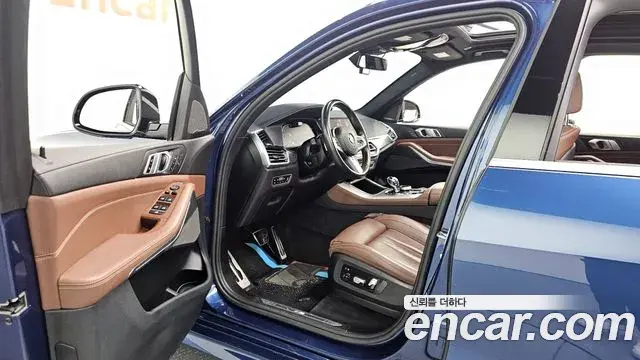 BMW X5 2019 — Фото 10/20