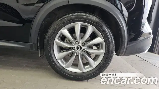 Infiniti QX50 2019 — ფოტო 18/31