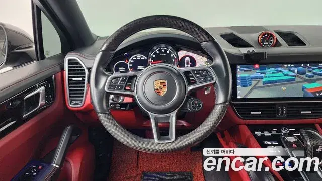 Porsche Cayenne 2020 — Photo 20/37