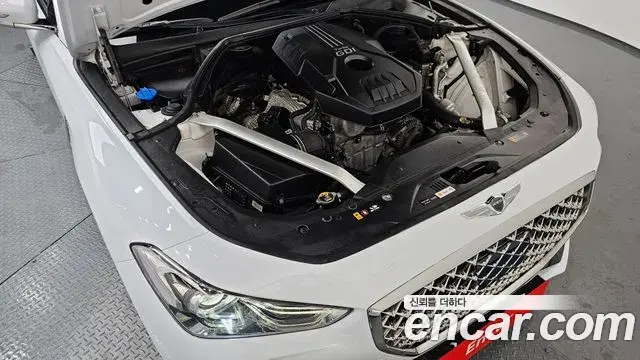 Genesis G70 2018 — ფოტო 21/40