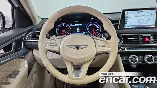 Genesis G70 2018 — ფოტო 8/40