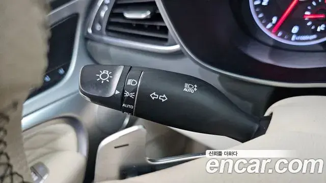 Genesis G70 2018 — ფოტო 1/40