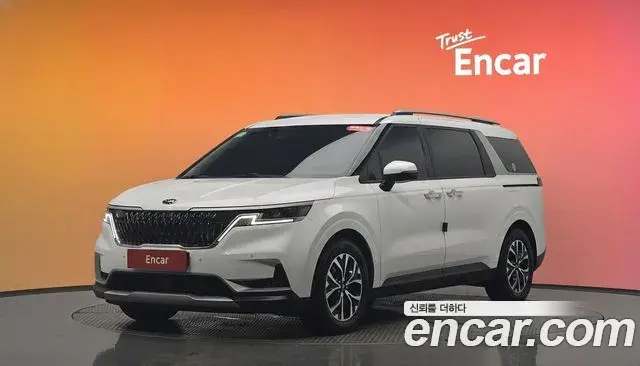 Kia Carnival 2021 — Photo 9/31