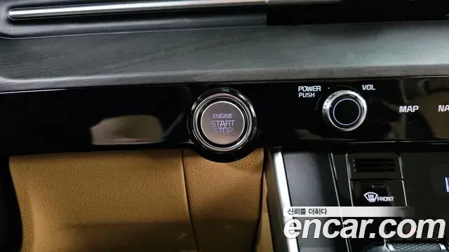 Kia Carnival 2021 — Photo 31/31