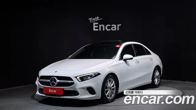 Mercedes-Benz A-Class 2020 — Фото 1/20