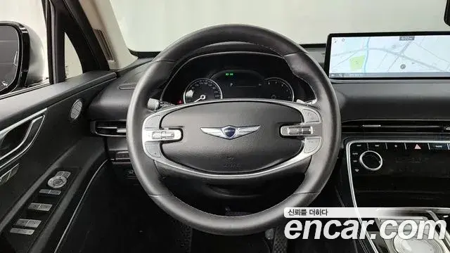 Genesis GV80 2021 — ფოტო 32/35