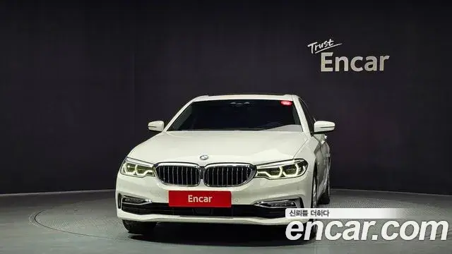 BMW 5 Series 2018 — Фото 3/20