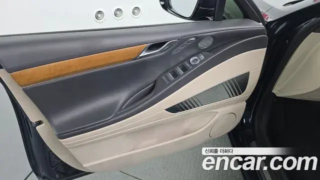 Genesis G80 2022 — ფოტო 1/31