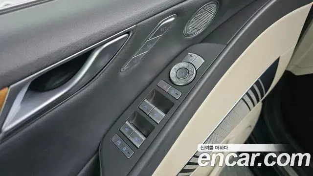 Genesis G80 2022 — ფოტო 29/31