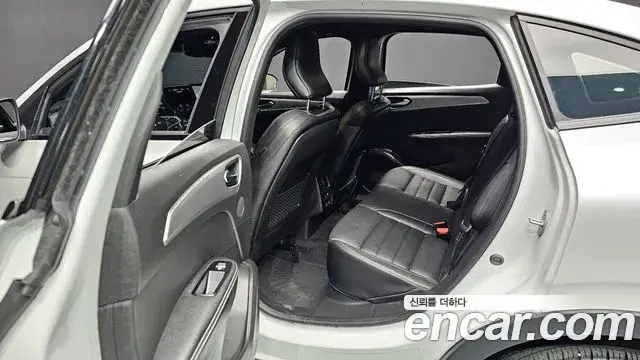 Renault Samsung XM3 2022 — Şəkil 27/33
