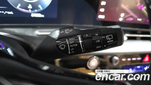 Kia Carnival 2022 — Фото 18/20
