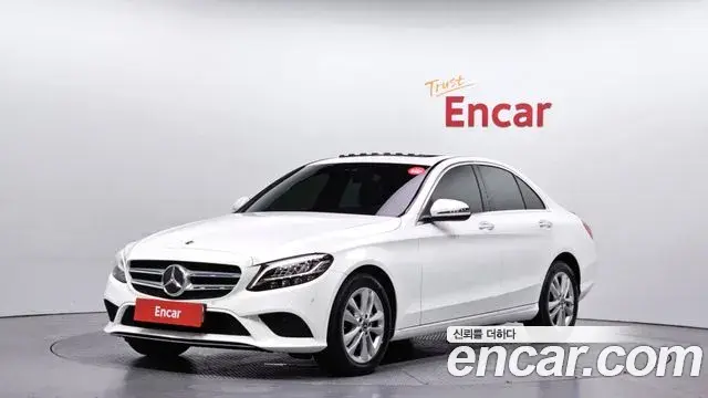 Mercedes-Benz C-Class 2020 — Фото 1/20
