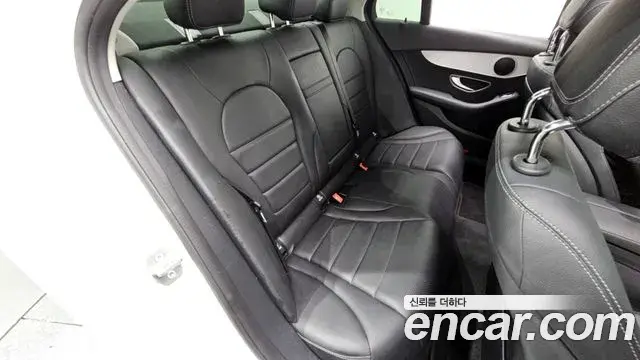 Mercedes-Benz C-Class 2020 — Фото 12/20