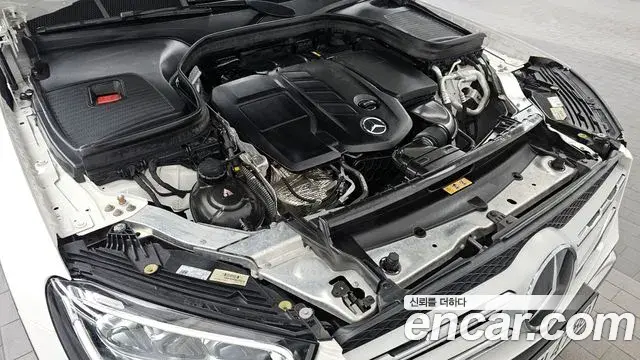 Mercedes-Benz GLC-Class 2022 — ფოტო 25/32