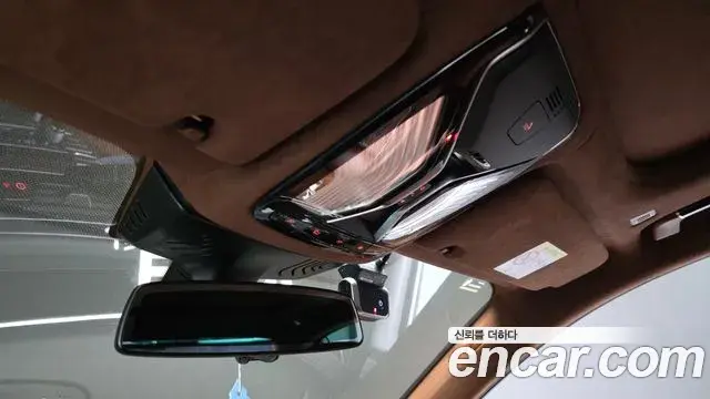 BMW 7 Series 2020 — Фото 15/20
