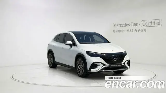 Mercedes-Benz EQE SUV 2025 — Photo 2/12