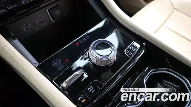 Jeep Grand Cherokee 2023 — ფოტო 3/32