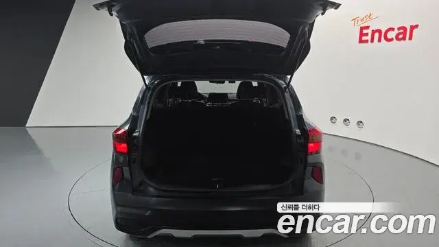 Kia Seltos 2022 — ფოტო 20/20