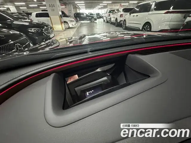 Mercedes-Benz E-Class 2026 — Photo 4/20