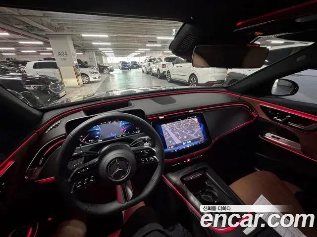 Mercedes-Benz E-Class 2026 — Photo 10/20