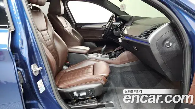 BMW X4 2020 — Şəkil 21/39