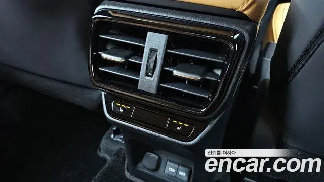 Lexus NX350h 2025 — ფოტო 5/35