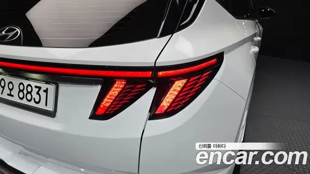 Hyundai Tucson Hybrid 2022 — Photo 24/35