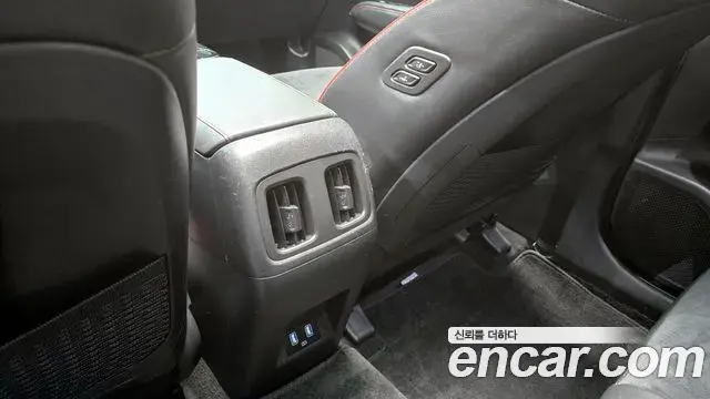 Hyundai Tucson Hybrid 2022 — Photo 31/35
