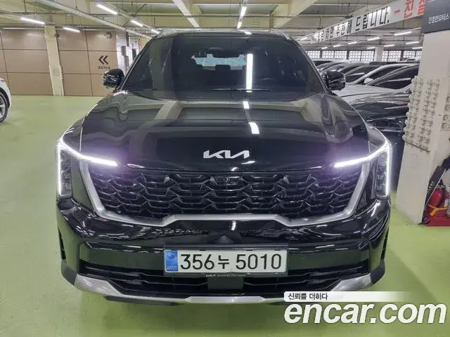 Kia Sorento 2023 — Şəkil 6/18