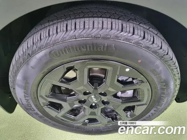 Kia Sorento 2023 — Şəkil 9/18