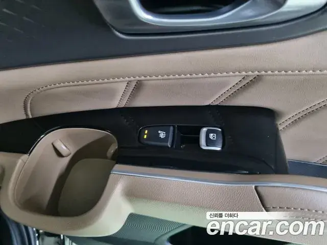 Kia Sorento 2023 — Şəkil 12/18