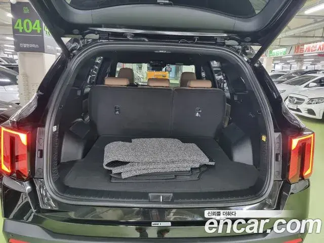 Kia Sorento 2023 — Şəkil 4/18