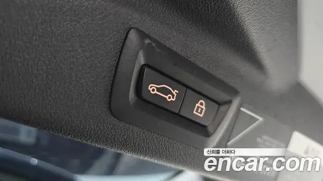 BMW X7 2020 — Photo 31/31