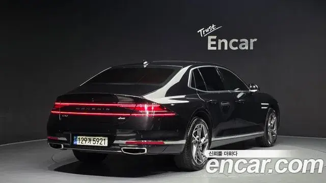 Genesis G90 2023 — Фото 2/20