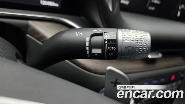 Genesis G90 2023 — Photo 3/39