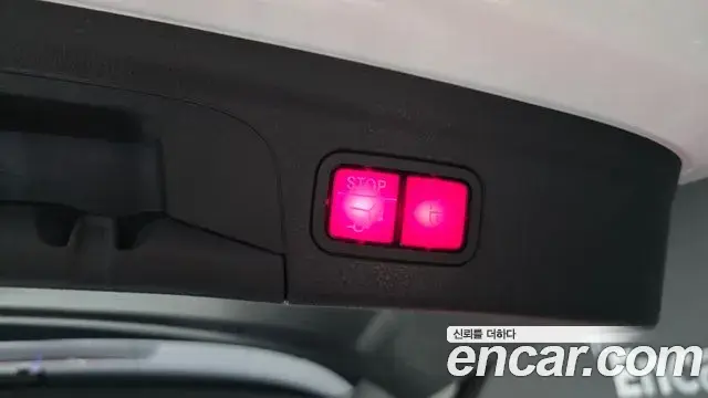 Mercedes-Benz GLE-Class 2021 — Photo 6/20