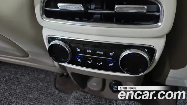 Genesis GV80 2022 — Şəkil 25/40