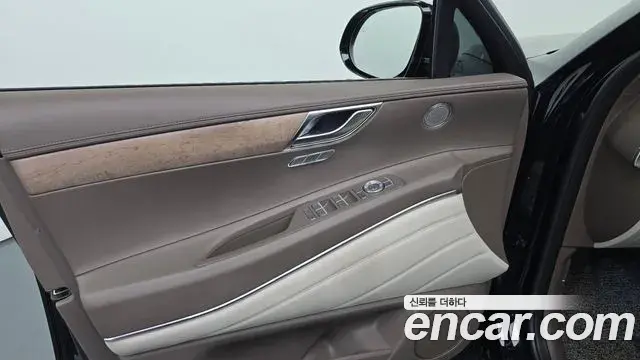 Genesis GV80 2022 — Şəkil 35/40