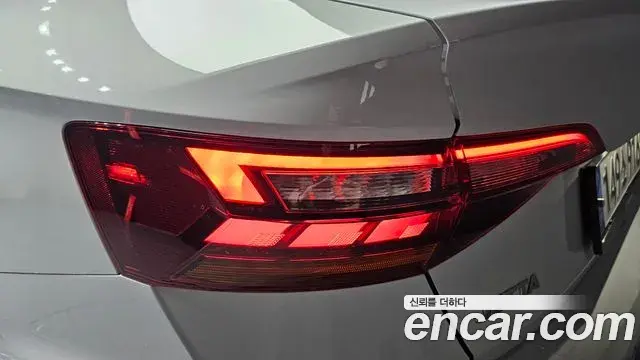Volkswagen Jetta 2021 — ფოტო 27/33