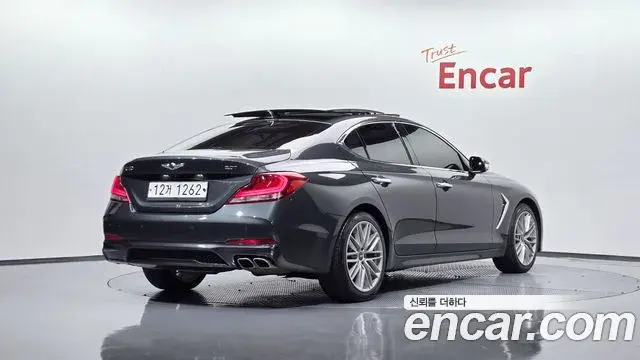 Genesis G70 2018 — Şəkil 17/33