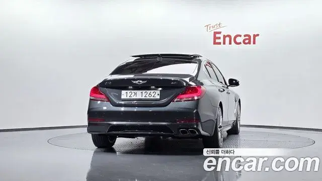 Genesis G70 2018 — Şəkil 1/33