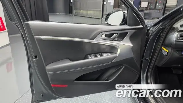 Genesis G70 2018 — Şəkil 14/33
