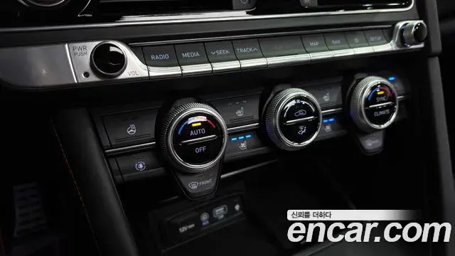 Genesis G70 2019 — Şəkil 18/36