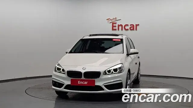 BMW 2 Series Active Tourer 2018 — Photo 3/20