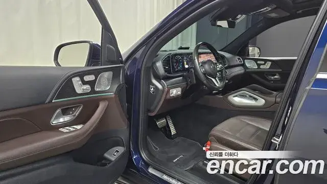 Mercedes-Benz GLS-Class 2021 — Фото 10/20