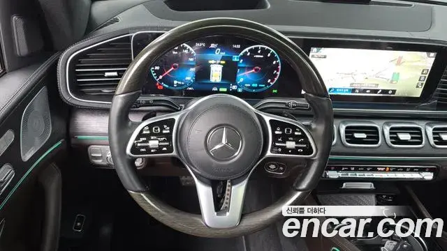 Mercedes-Benz GLS-Class 2021 — Фото 13/20