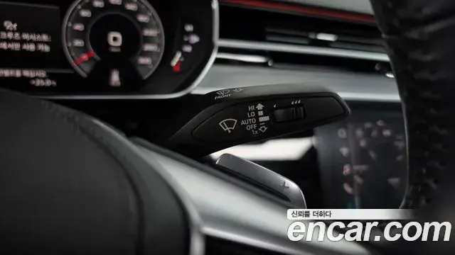 Audi A8 2019 — ფოტო 39/39